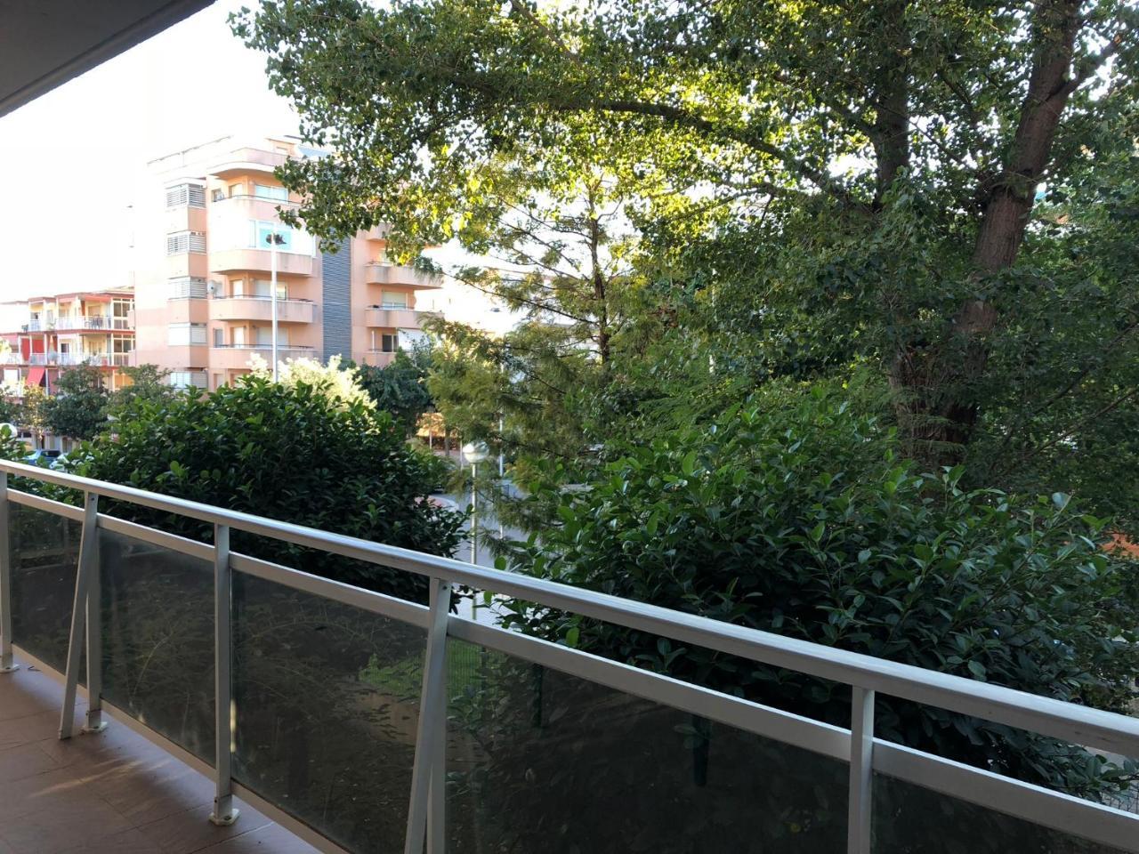 For A Stay Villa Cristal Salou Exterior foto